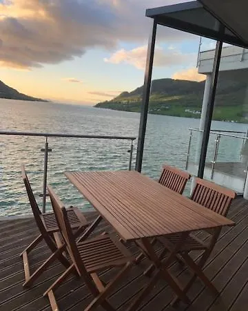 Brygge 2 * Ølen